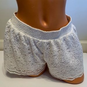 Hollister White Lace Flowy Shorts